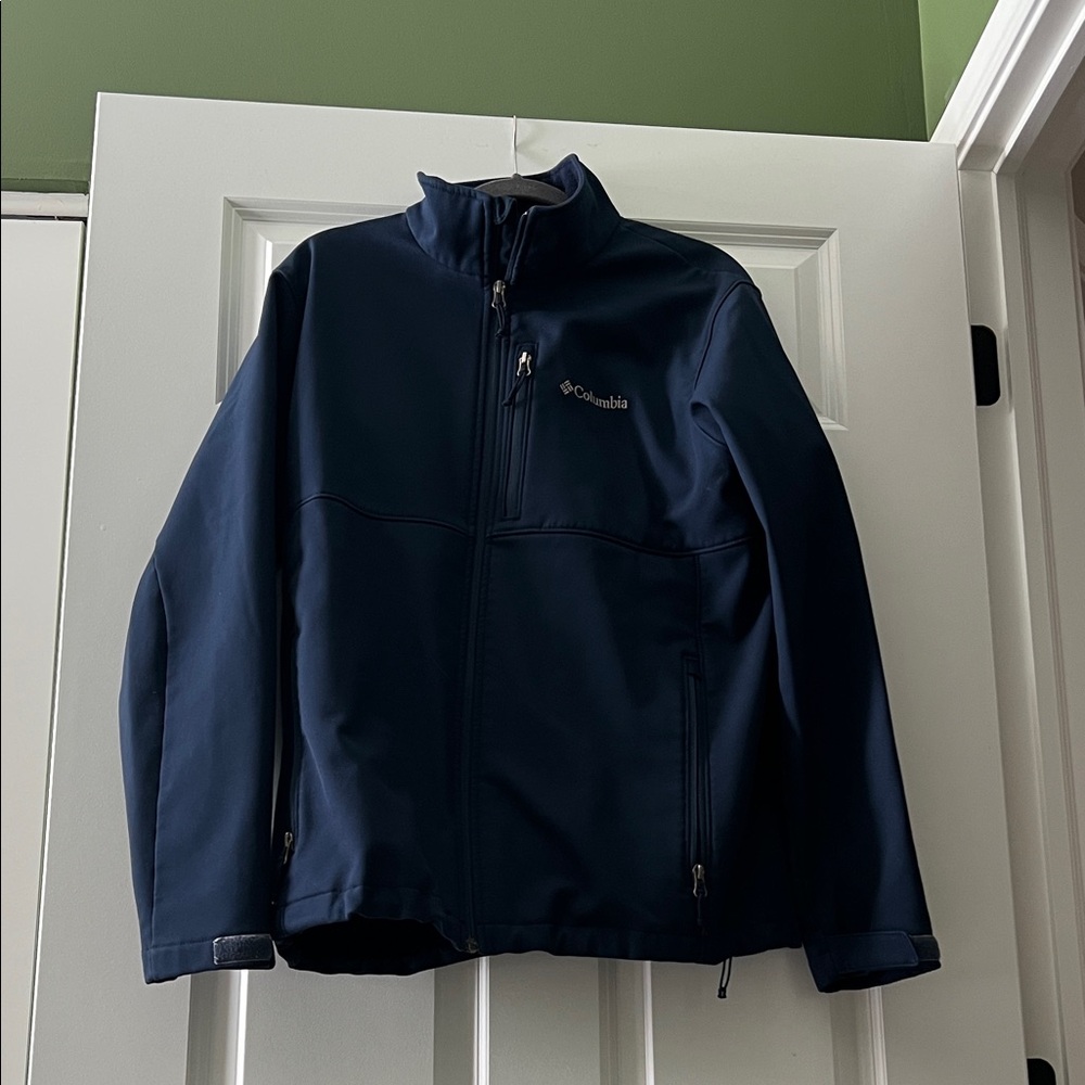Columbia Men's Dark Navy Softshell Jacket